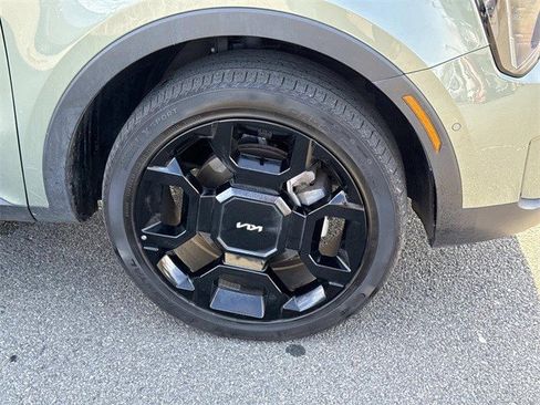 Used 2024 Kia Sorento SX image 7