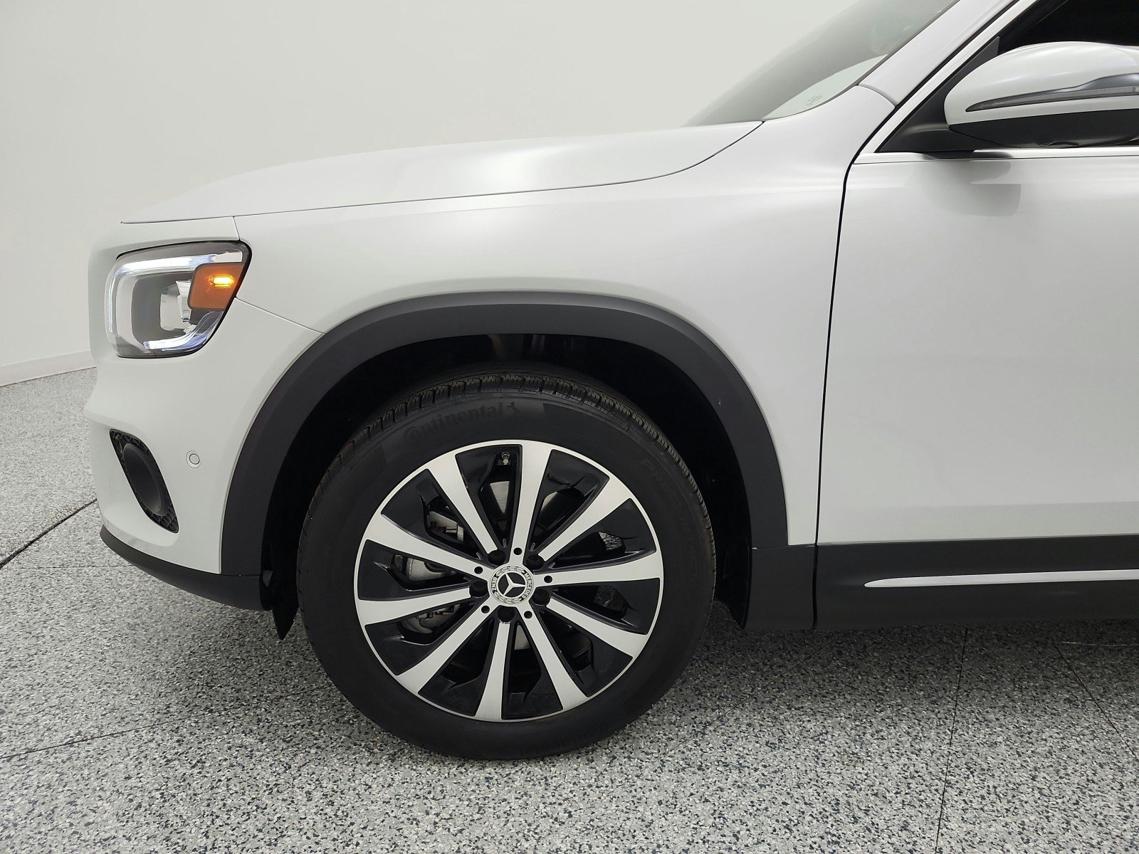 Used 2022 Mercedes-Benz GLB 250 image 18