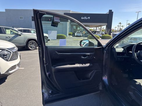 Used 2024 Honda CR-V LX image 13