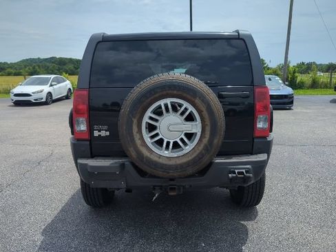 Used 2009 HUMMER H3 w/ Chrome Appearance Package AWD/4WD image 29