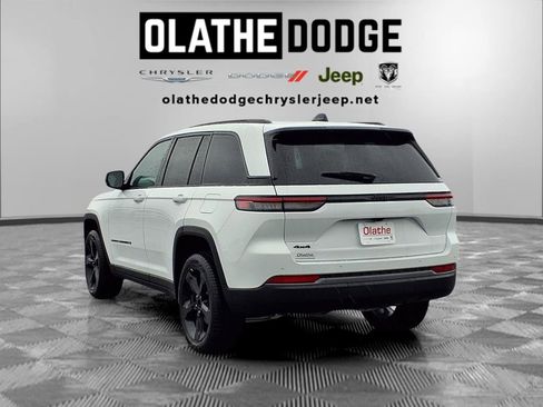 New 2026 Jeep Grand Cherokee Limited image 3