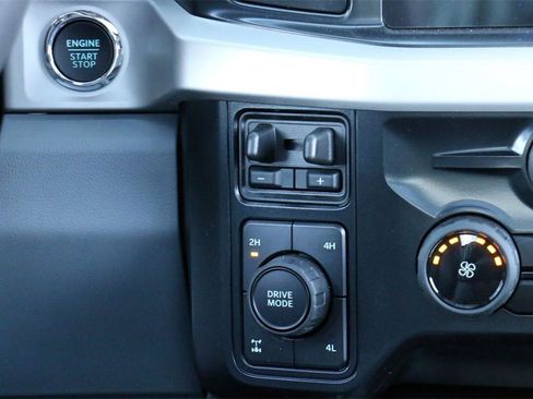 New 2026 Ford F250 XLT w/ XLT Premium Package image 34