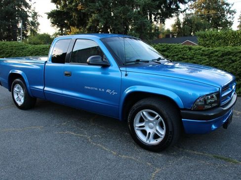 Used 1998 Dodge Dakota Sport image 2