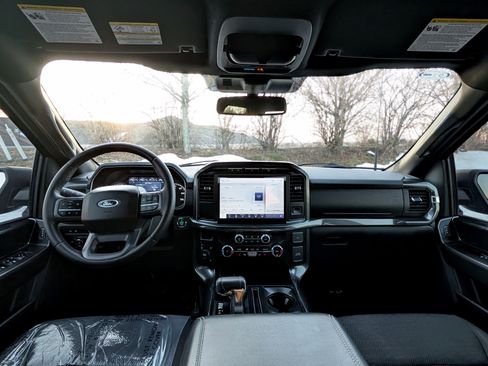 Used 2023 Ford F150 XLT w/ Equipment Group 302A High image 14