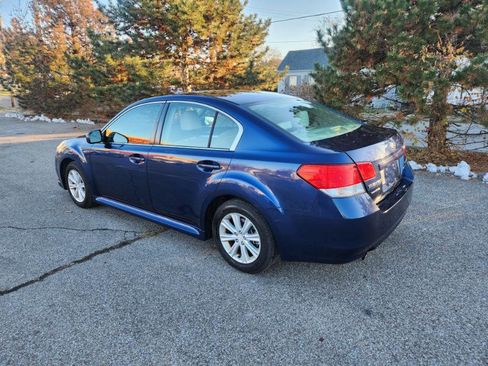 Used 2011 Subaru Legacy 2.5i Premium image 14