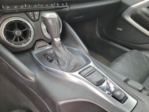 Used 2018 Chevrolet Camaro SS w/ Redline Edition image 10