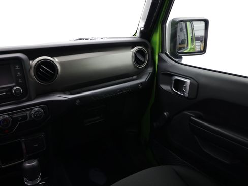 Used 2020 Jeep Wrangler Unlimited Sport AWD/4WD image 26