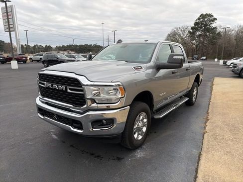 Used 2024 RAM 2500 Big Horn w/ Bed Utility Group image 3