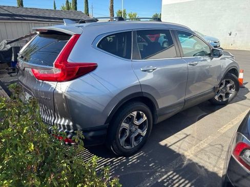 Used 2018 Honda CR-V EX image 2