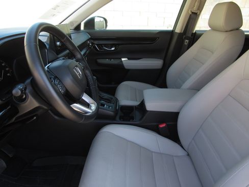 Used 2025 Honda CR-V EX-L image 16