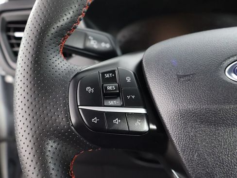 Used 2024 Ford Escape ST-Line w/ Tech Pack #1 FWD image 42
