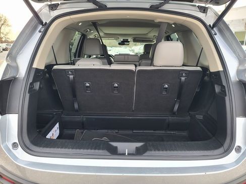 Certified 2023 Honda Pilot Touring image 18