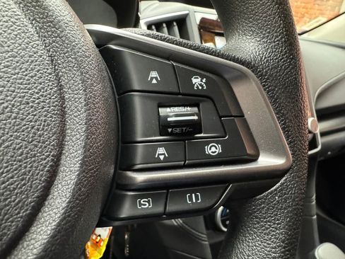 Used 2023 Subaru Crosstrek 2.0i image 13