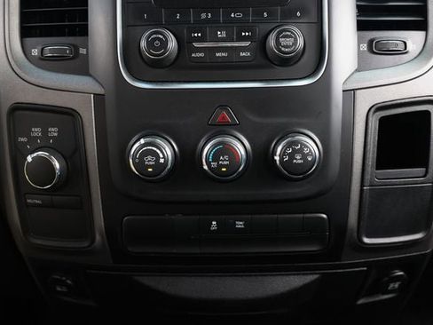 Used 2016 RAM 1500 ST w/ SXT Appearance Group AWD/4WD image 33