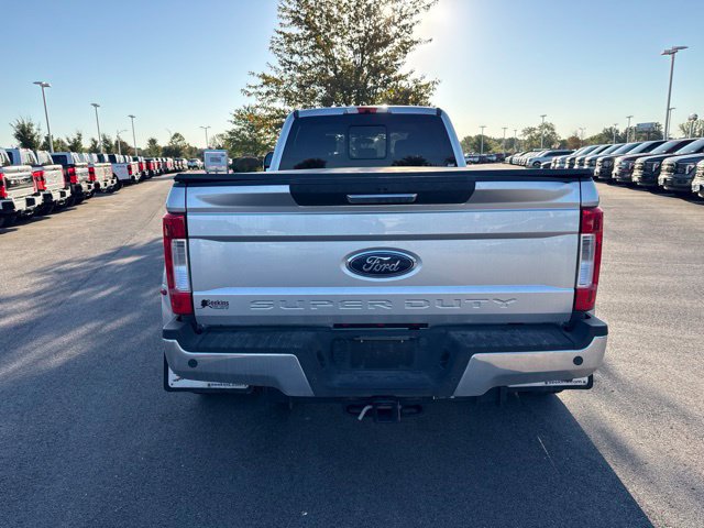 Used 2019 Ford F350 XLT w/ XLT Premium Package AWD/4WD image 5