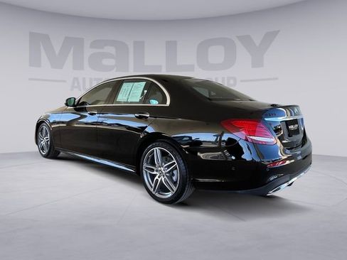 Used 2018 Mercedes-Benz E 300 4MATIC image 3