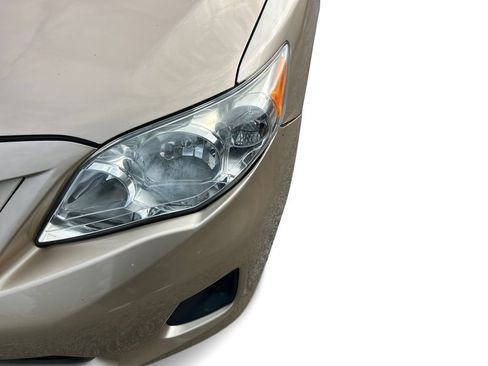 Used 2011 Toyota Corolla LE FWD image 30