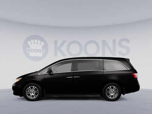 Used 2021 Honda Odyssey EX-L image 2