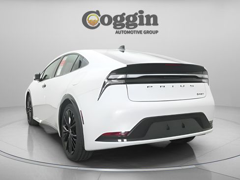 New 2026 Toyota Prius Plug-In Hybrid image 14