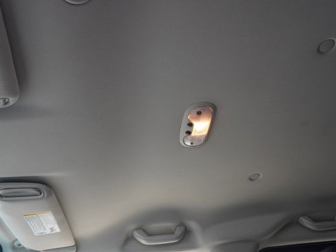 Used 2007 HUMMER H3 AWD/4WD image 11