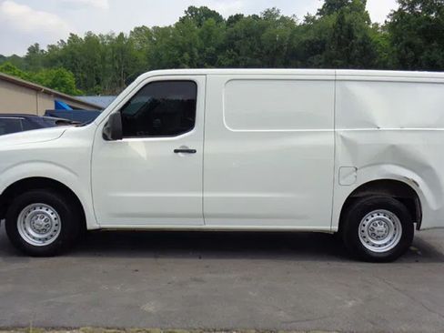 Used 2018 Nissan NV 2500 S RWD image 4
