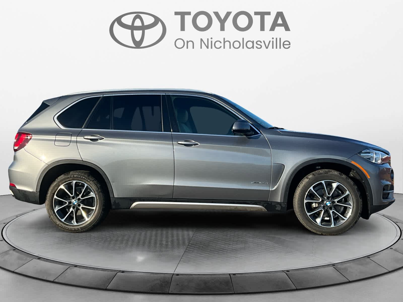 Used 2018 BMW X5 xDrive35d w/ Driving Assistance Package AWD/4WD image 6