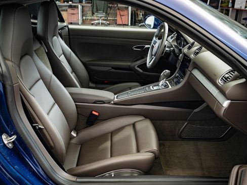 Used 2022 Porsche 718 Cayman S image 24