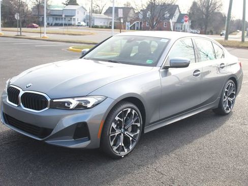 New 2026 BMW 330i xDrive Sedan w/ Premium Package image 3