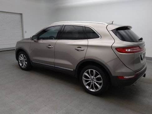 Used 2019 Lincoln MKC Select w/ Select Plus Package AWD/4WD image 3