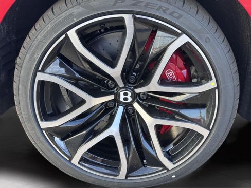 New 2026 Bentley Bentayga Speed AWD/4WD image 6