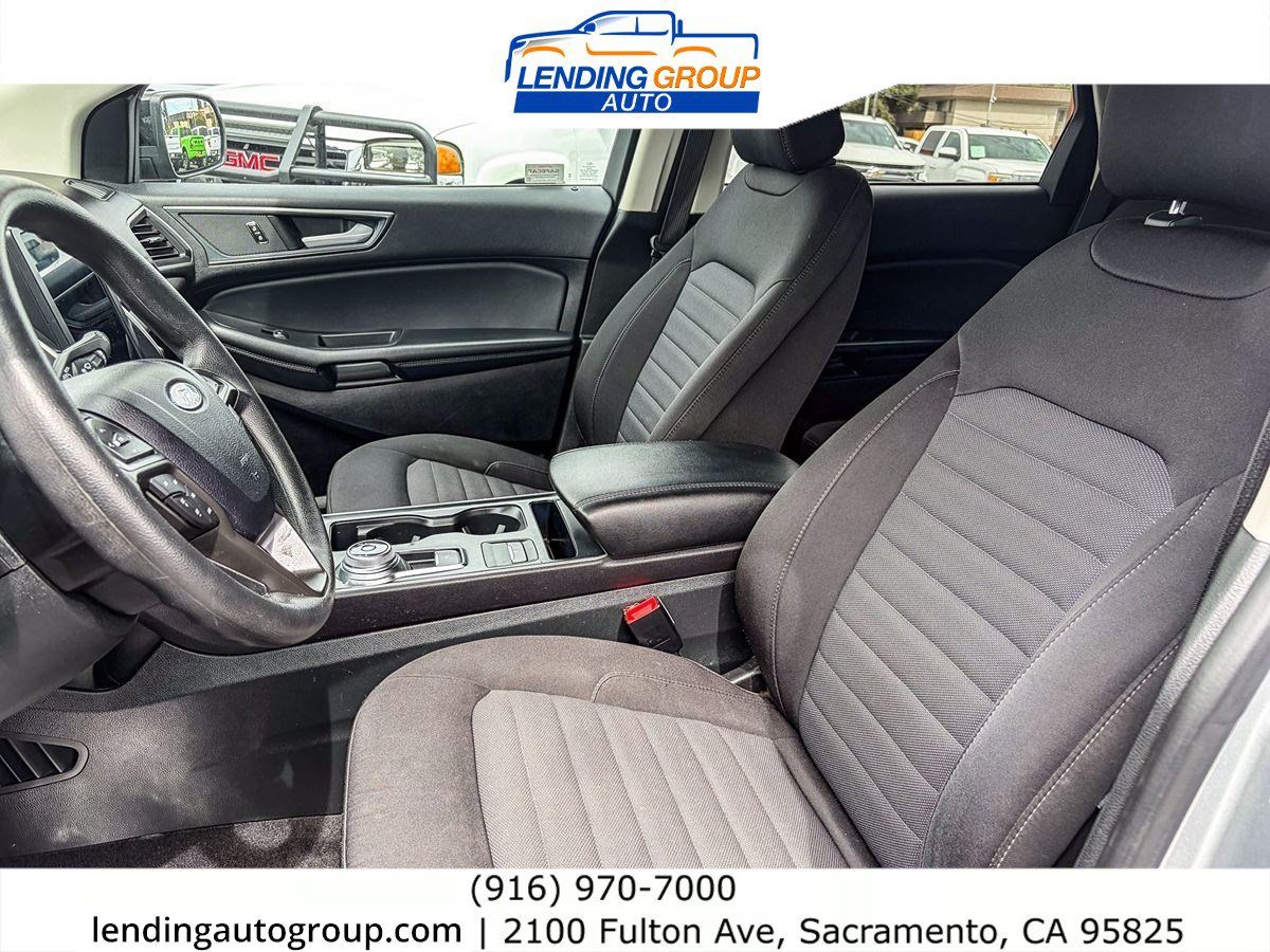 Used 2024 Ford Edge SE w/ Black Appearance Package AWD/4WD image 16
