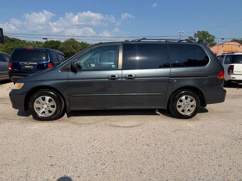 Used 2004 Honda Odyssey EX image 2