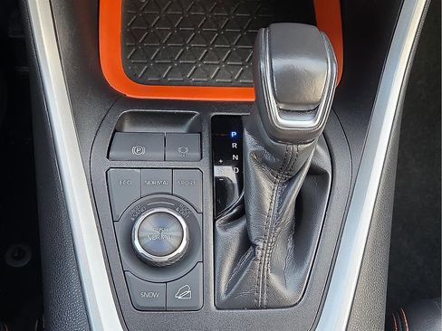 Used 2024 Toyota RAV4 Adventure image 18