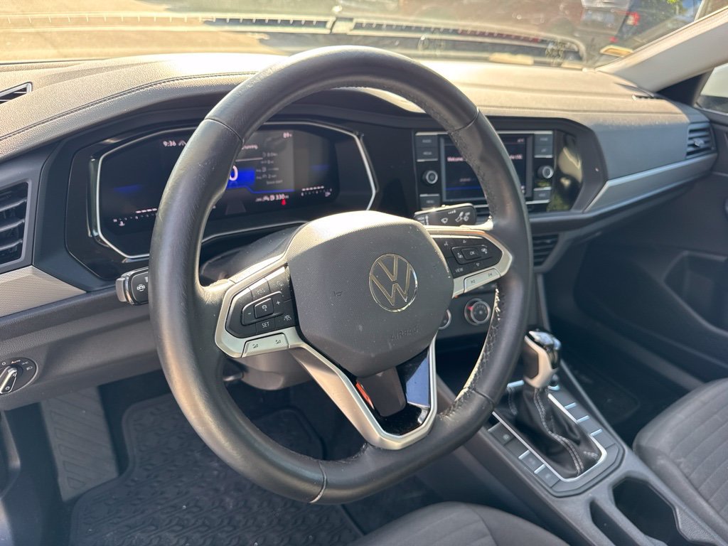 Certified 2024 Volkswagen Jetta S FWD image 9