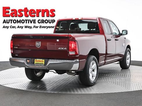 Used 2024 RAM 1500 Classic SLT AWD/4WD image 5