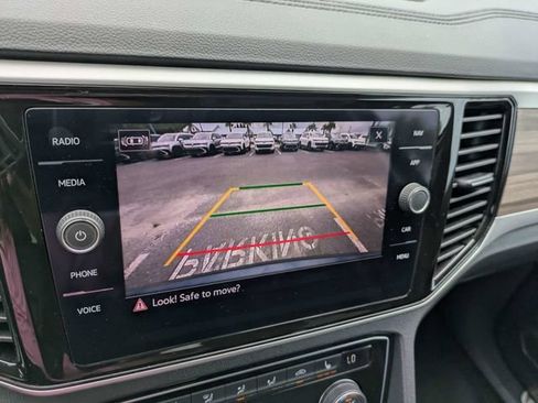 Certified 2023 Volkswagen Atlas SEL AWD/4WD image 23