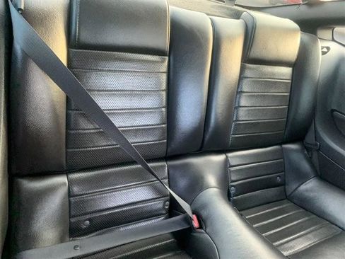 Used 2009 Ford Mustang GT image 19
