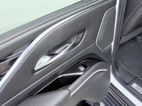 Used 2021 Cadillac Escalade Sport w/ Driver Assist Tech Package image 34