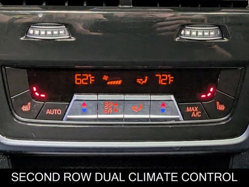 Used 2023 BMW X7 xDrive40i w/ Premium Package image 22