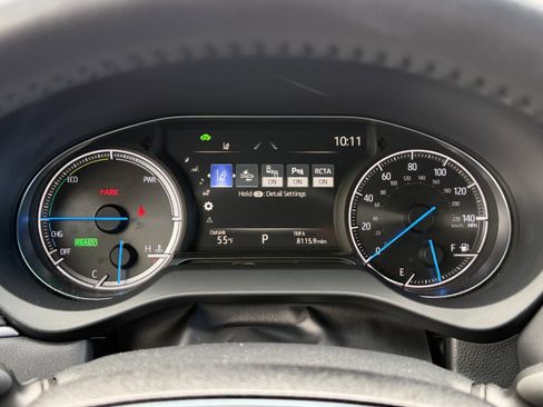 Certified 2024 Toyota Venza XLE AWD/4WD image 32