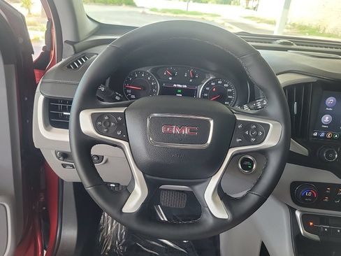Used 2023 GMC Terrain SLT w/ Infotainment Package II FWD image 22