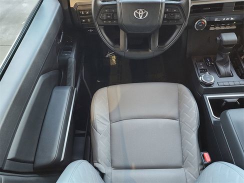 New 2025 Toyota Tacoma SR5 image 7