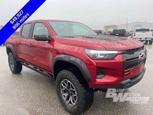 Used 2026 Chevrolet Colorado ZR2 w/ Technology Package image 8
