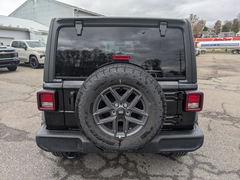 New 2026 Jeep Wrangler Unlimited Sport image 5