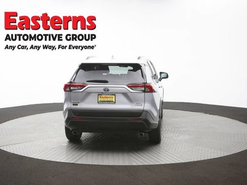 Used 2024 Toyota RAV4 XLE AWD/4WD image 35