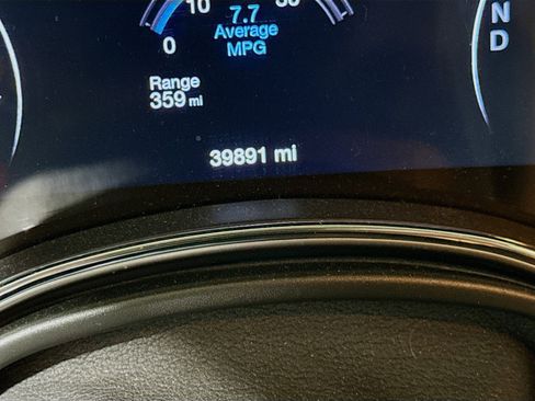 Used 2020 Jeep Grand Cherokee Limited image 7