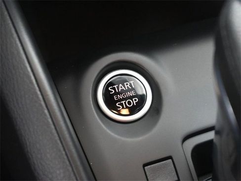 New 2025 Nissan Kicks Play S image 6