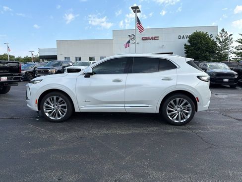 Used 2025 Buick Envision Avenir AWD/4WD image 8