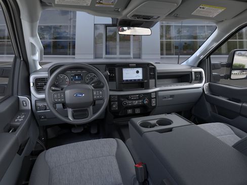 New 2026 Ford F350 4x4 SuperCab Super Duty image 9
