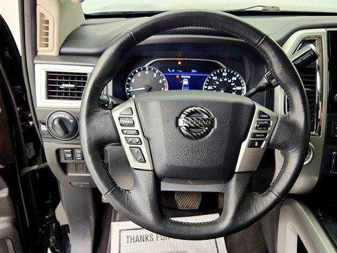 Used 2021 Nissan Titan SV w/ SV Convenience Package RWD image 13